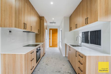 Brand New Luxury Granny Flat - Private, Modern & Spacious - Photo 5