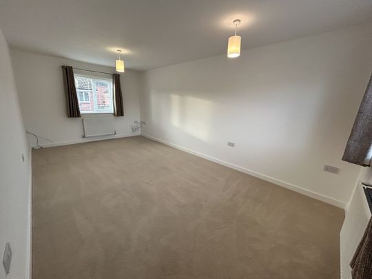 Cedar Close - Photo 1