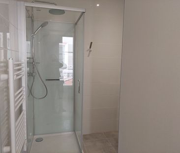 Location Appartement 2 pièces 45m² - Photo 4