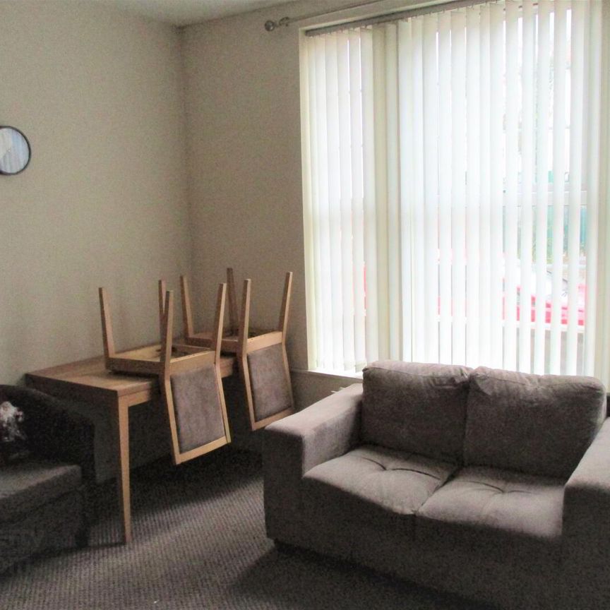 2 Great Apartments, 19 Dunluce Avenue, Belfast, Belfast - Photo 1