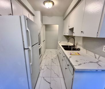 For Lease - 4-323 Gibb Street, Oshawa, Ontario - Photo 4