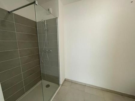 Location Appartement 2 pièces 36m² MONTPELLIER 34000 - Photo 4