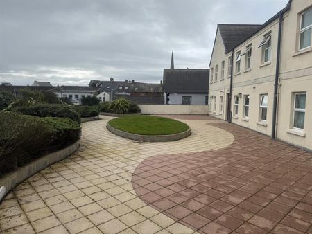 6, Lancasterian Court, Carrickfergus - Photo 2