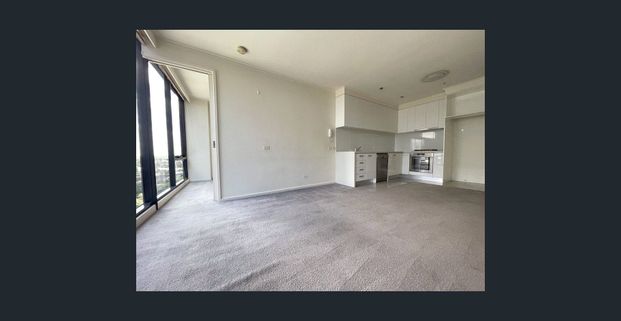 Spacious and Convenient - Photo 1