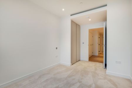 Marsh Wall, London, E14 9RA - Photo 3