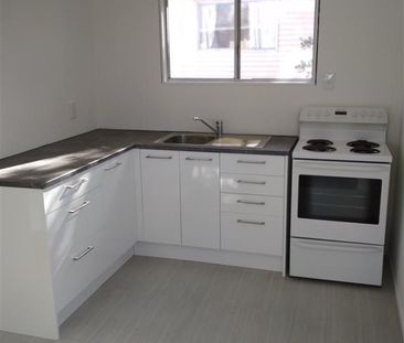 3/12 Stewart Drive, Newlands - Photo 2