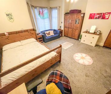 4 bedroom terraced house to rent - Photo 5