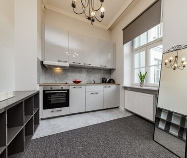 Mieszkanie do wynajęcia 1 pokoje Stefana Okrzei, Warszawa 30.32 m² - Photo 3
