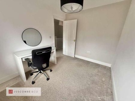 Bessemer Drive, Newport, NP19 - Photo 5