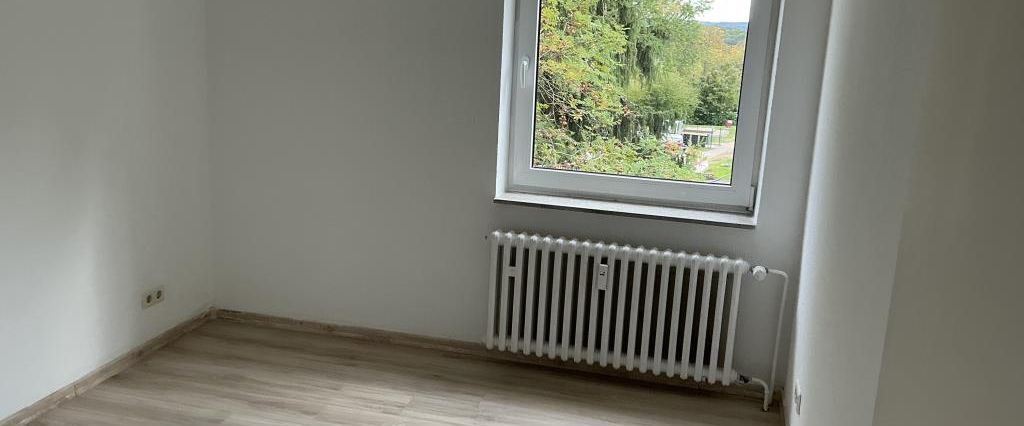 Tolle 3 Zimmer-Wohnung mit Balkon in Lüdenscheid Buckesfeld wartet auf neuen Mieter! - Foto 1