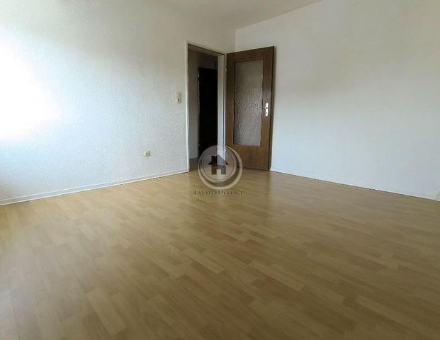 !!! ImmoPoint !!! Gemütliche Dachgeschoßwohnung - Einbauküche zur freien Nutzung - Foto 1