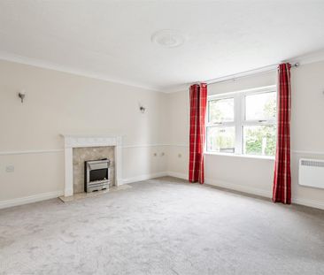 1 bed detached house to rent in Downing Close, Knowle, B93 - Photo 2