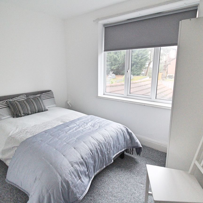 Flat 2, 117 Otley Road, LS6 3PX, Leeds - Photo 1