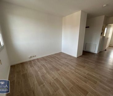 Location Appartement 2 pièces 35m² LE PERRAY EN YVELINES 78610 - Photo 6