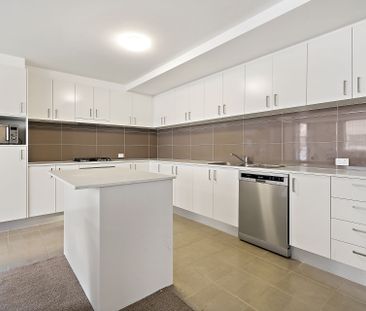 Modern 2-Bedroom Apartment in the Heart of Queanbeyan - Photo 2