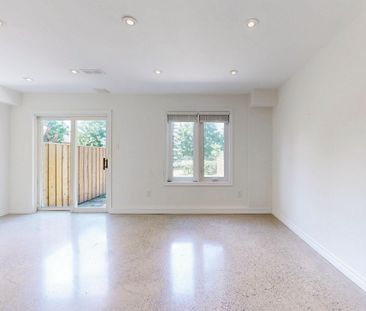 For Lease - 16 Stiles Avenue, Aurora, Ontario - Photo 6