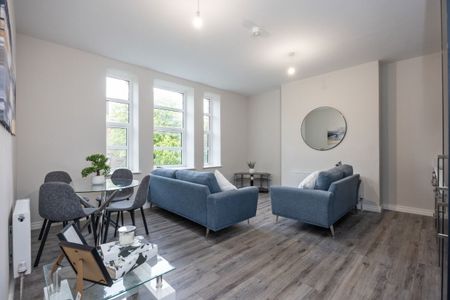 Apartment 4 24 Wellington Park, Belfast BT9 6DL - Photo 3