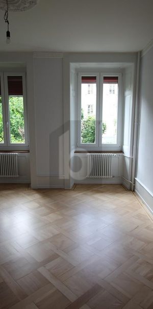 DANS UN QUARTIER TRANQUILLE PROCHE DU CENTRE - Foto 1