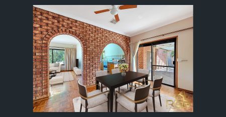 !! 3 Bedroom Spacious House in Globe Derby Park !! - Photo 2