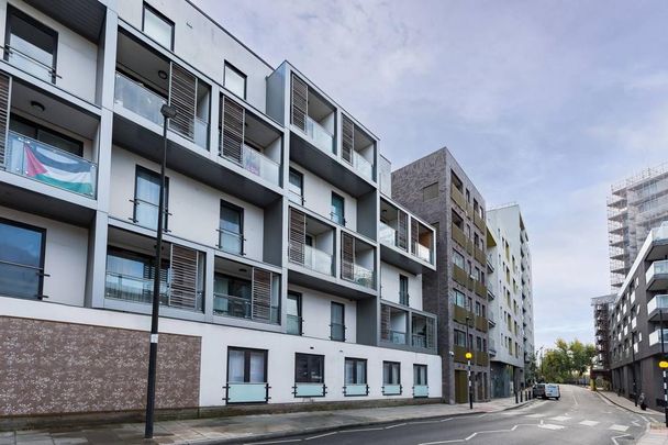 1 bedroom flat to rent - Photo 1