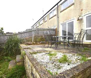 4 bedroom terraced house to rent - Photo 5