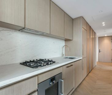 Luxurious and sophisticated 2 bedrooms apartment - Photo 5