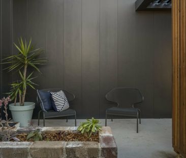 LIVE LIFE THE WAY IT SHOULD BE - ALL YEAR ROUND! - Photo 4