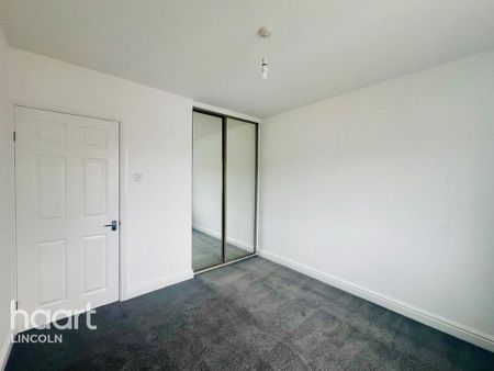 2 bedroom terraced bungalow to rent - Photo 2