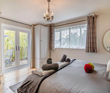 Weston-super-Mare, North Somerset - Photo 4