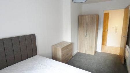 Cross Street , - Photo 2