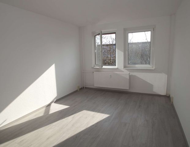 3-Zimmer-Wohnung mit Badewanne – Wohnberechtigungsschein erforderlich - Foto 1