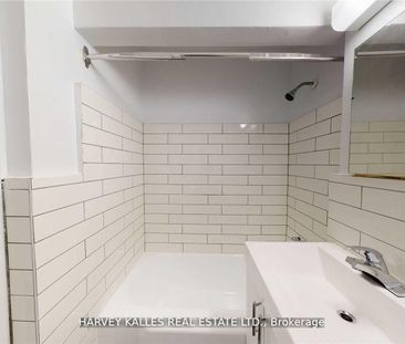 For Lease - 31 Clearview Heights Unit# 111, Toronto, Ontario - Photo 4