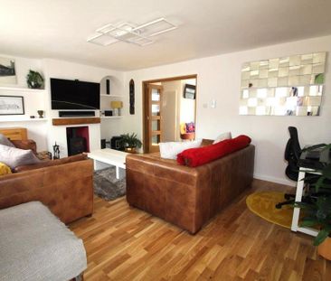 2 bedroom bungalow to rent - Photo 2