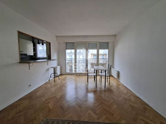 Charmant appartement à Saint-Maurice ? lumineux, calme et idéalement situé! - Photo 1