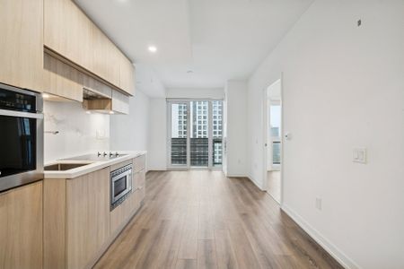 For Lease - 39 Roehampton Avenue Unit# 2502, Toronto, Ontario - Photo 3