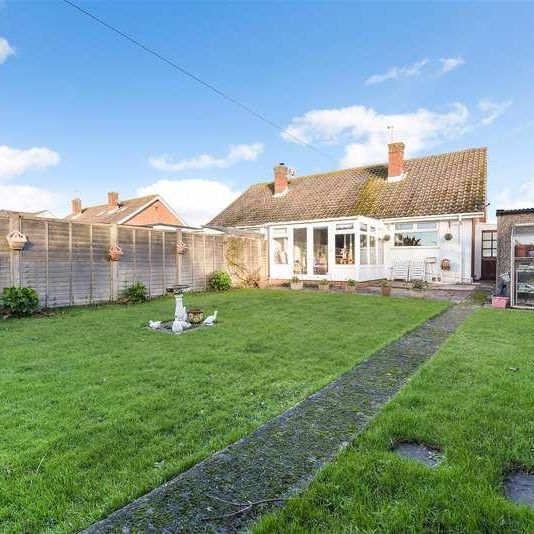 Clappers Lane, Bracklesham Bay, Chichester, PO20 - Photo 1