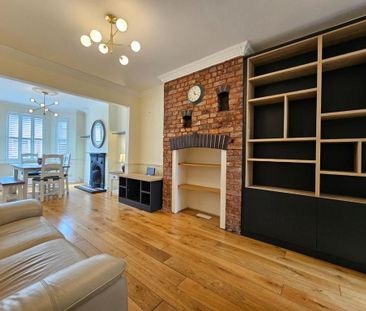 2 bedroom terraced house to rent - Photo 2