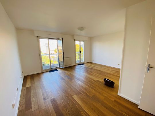 Location Appartement 2 pièces 47m² NOGENT SUR MARNE 94130 - Photo 1