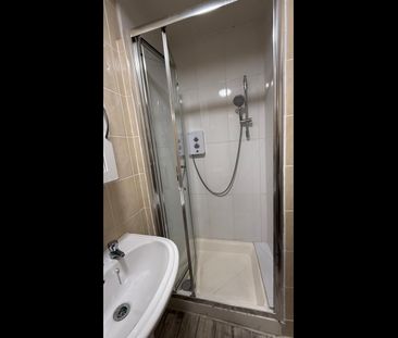 2 Bed Flat, Fulham Broadway, SW6 - Photo 5