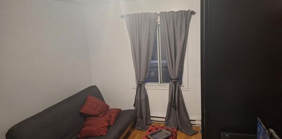 APARTMENT A LOUER 4/1/2 - Photo 2