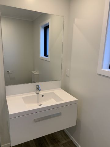 56A Hokioi Drive, Kenepuru - Photo 5