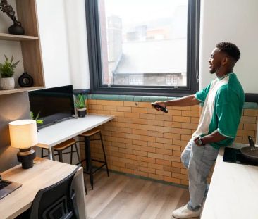 Gold Loft Apartment - Photo 3