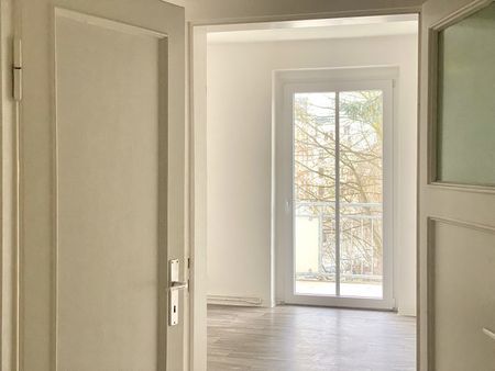 Hier trifft Alltagstauglichkeit auf Gemütlichkeit: Schöne 2-Zimmerwohnung mit Balkon - Foto 2