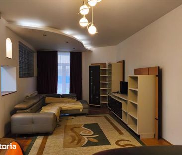 Casa 160 Mp Zona Exclusivista Zona Linistita Semicentral Curte Locuri - Fotografie 4