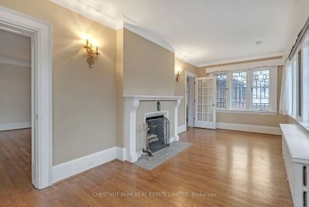 108 Rosedale Heights Drive #Upper - Photo 2