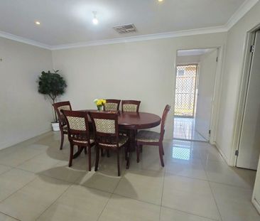 Spacious Four-Bedroom Family Home with Multiple Living Areas!! - Photo 6