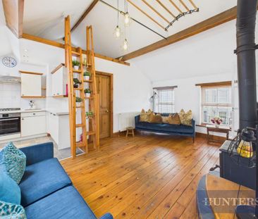 3 bedroom mews to rent - Photo 3