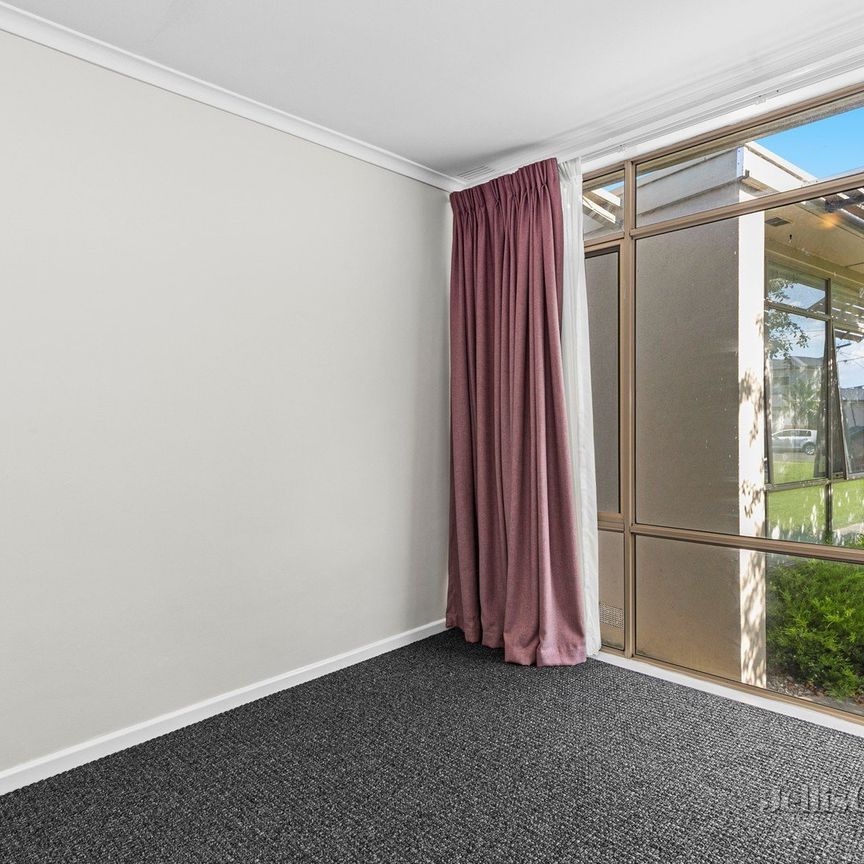 2/40 Chifley Avenue, Altona - Photo 1