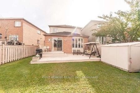 For Lease - 10 Moreau Trail, Toronto, Ontario - Photo 5