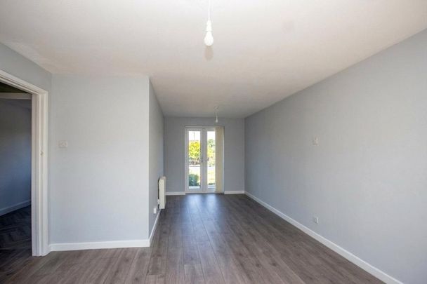 2 bedroom end of terrace house to rent - Photo 1